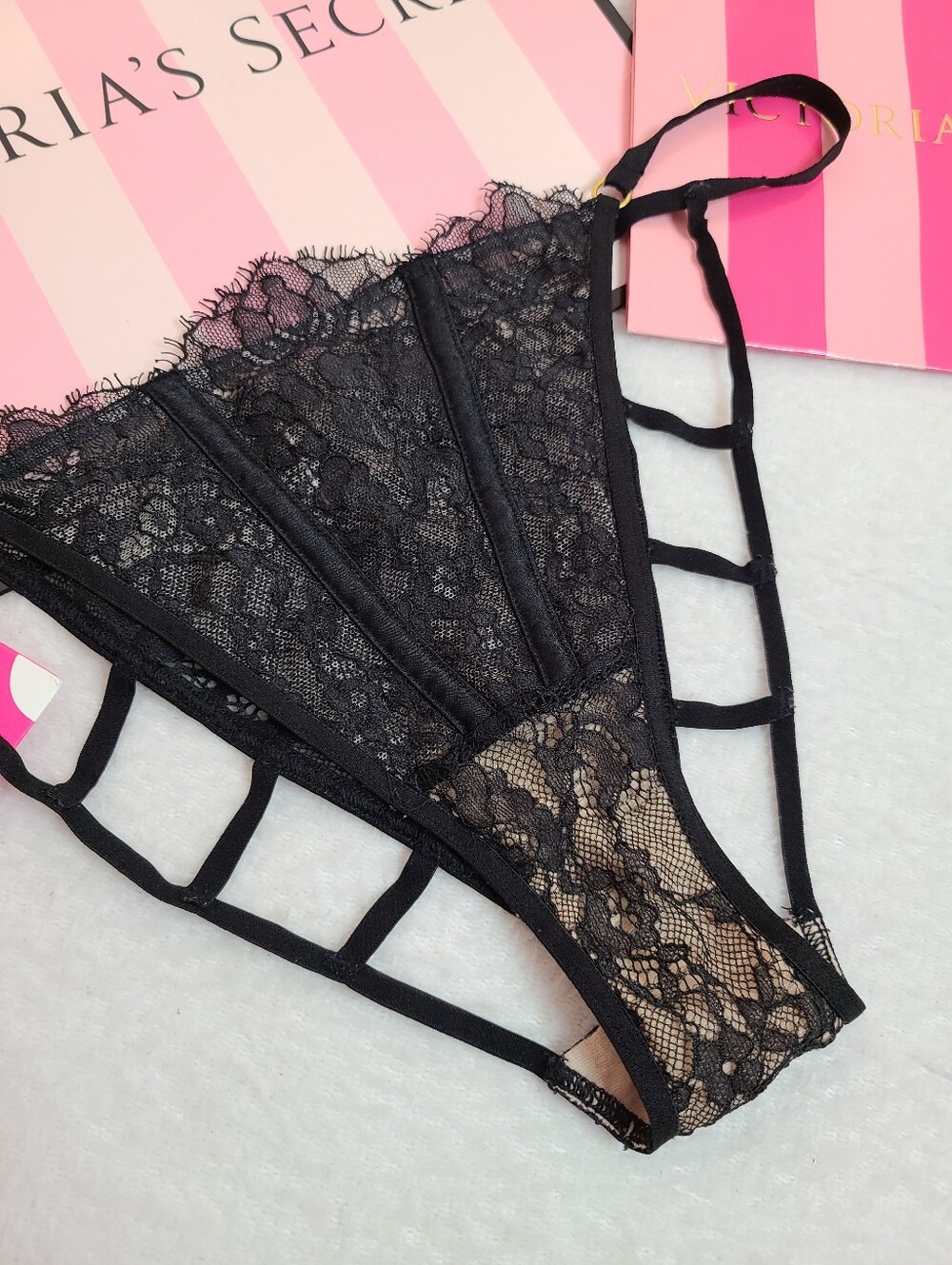 Y2K Victoria's Secret Sexy Eyelash Lace Strappy Cut-out Back String Bikini Panty - Picture 2 of 6